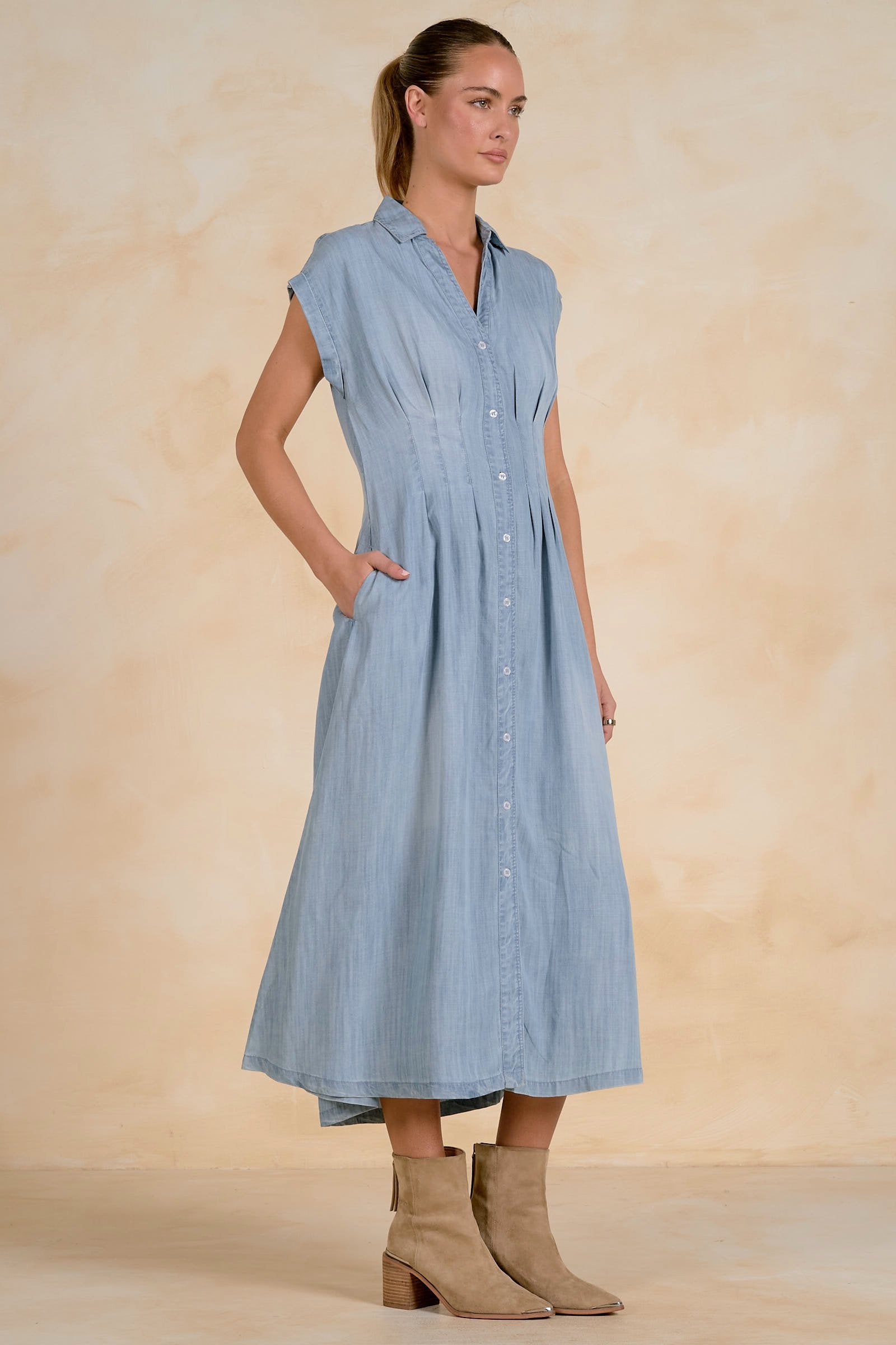 Donna Dress - Shop Elan