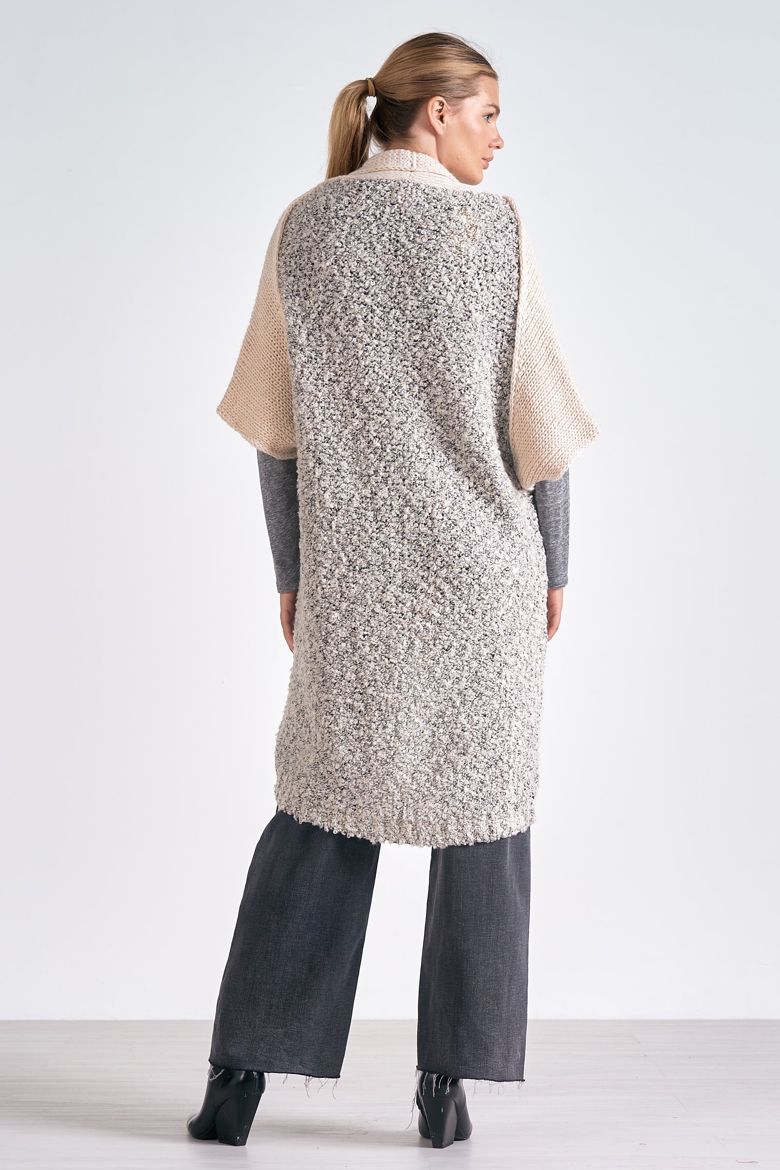 Cliff Oversized Cardigan