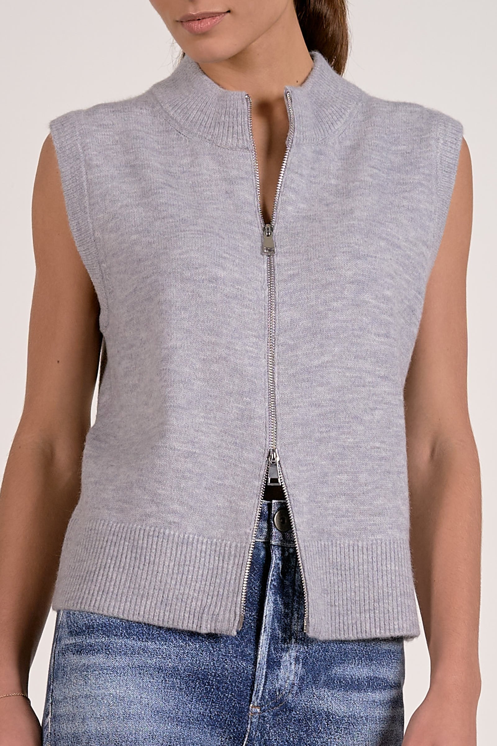 Britt Sleeveless Hoodie